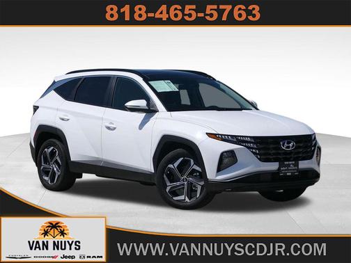 White Pearl 2024 Hyundai TUCSON Hybrid SEL Convenience
