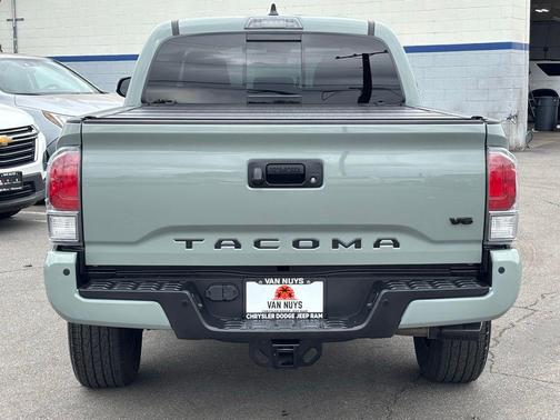 2022 Toyota Tacoma TRD Sport