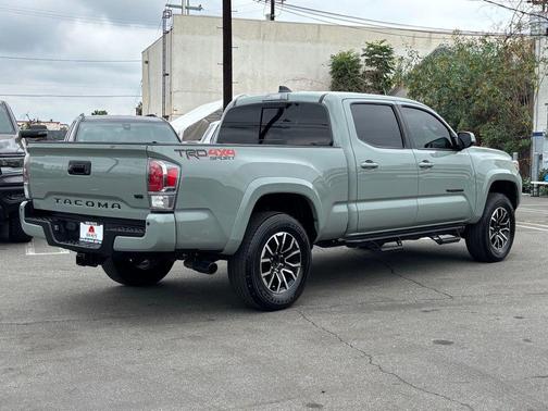 2022 Toyota Tacoma TRD Sport