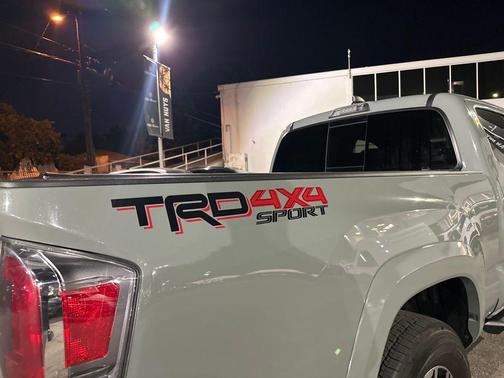 2022 Toyota Tacoma TRD Sport