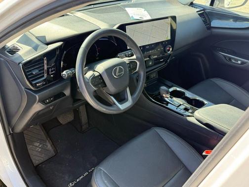 2024 Lexus NX 350h Premium