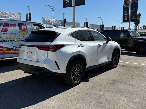2024 Lexus NX 350h Premium