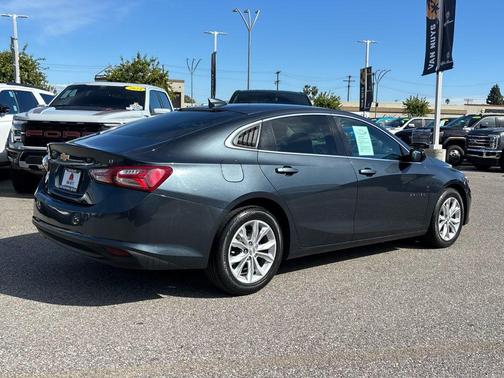 2020 Chevrolet Malibu FWD LT