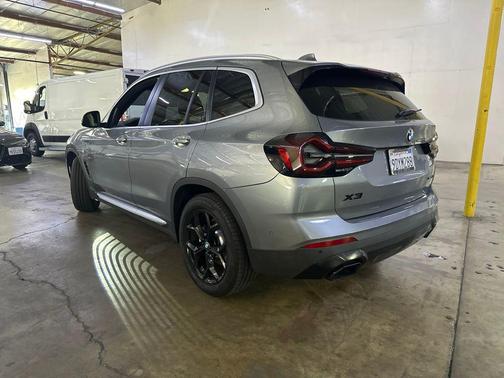 2023 BMW X3 sDrive30i