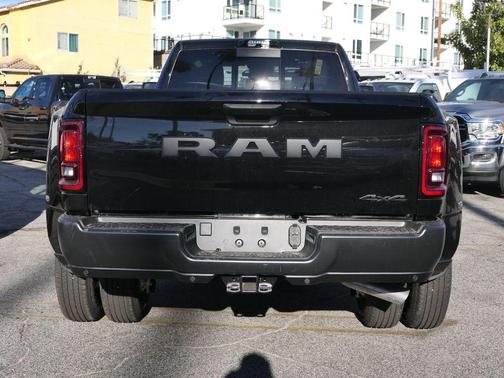 2026 RAM 3500 Tradesman Crew Cab 4x4 8' Box