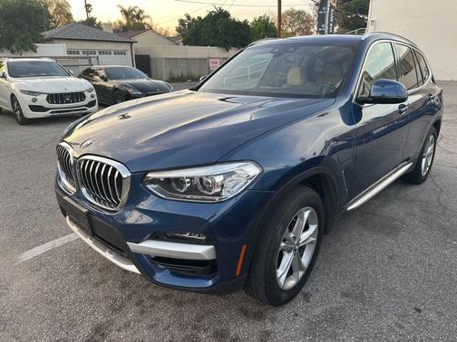 2020 BMW X3 PHEV xDrive30e