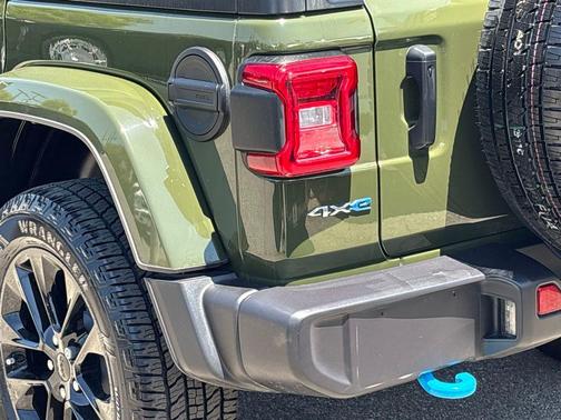 Sarge Green Clearcoat 2023 Jeep Wrangler 4xe Sahara