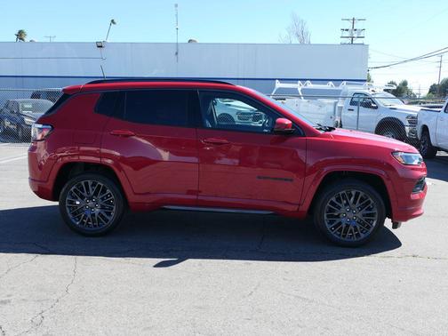 2022 Jeep Compass (RED) Edition 4x4