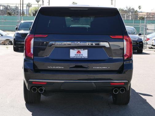 2023 GMC Yukon Denali Ultimate