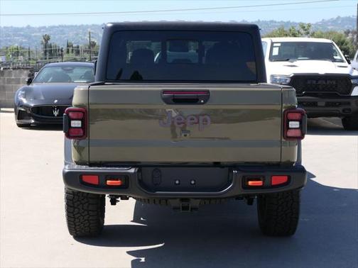 2025 Jeep Gladiator Mojave