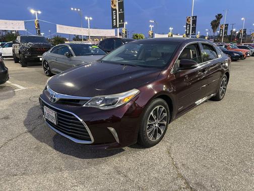 Sizzling Crimson Mica 2016 Toyota Avalon Hybrid XLE Premium