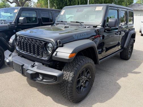Black Clearcoat 2025 Jeep Wrangler 4xe Willys