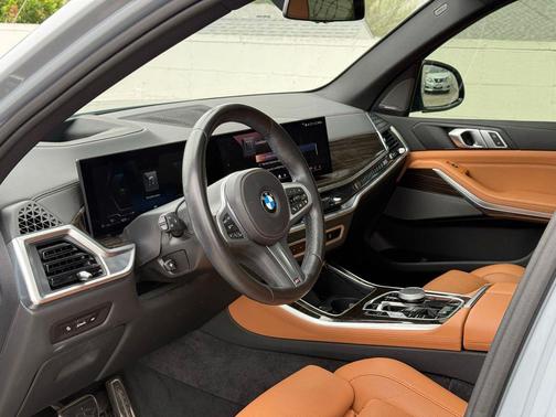 Brooklyn Gray Metallic 2025 BMW X5 sDrive40i