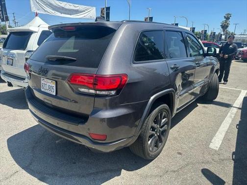 2021 Jeep Grand Cherokee Laredo