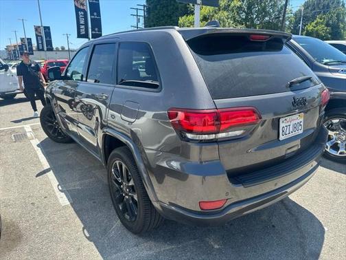 2021 Jeep Grand Cherokee Laredo