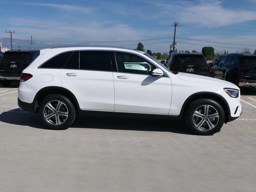 Polar White 2022 Mercedes-Benz GLC 300 4MATIC