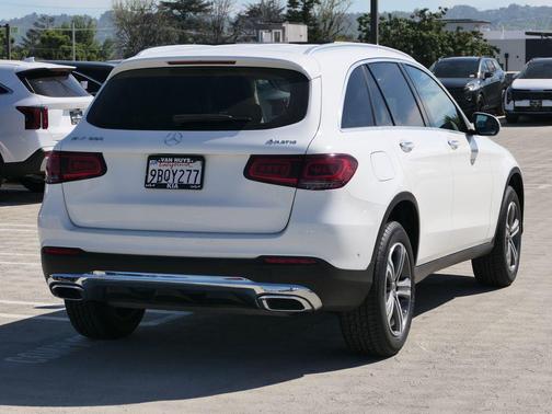Polar White 2022 Mercedes-Benz GLC 300 4MATIC