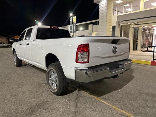 2024 RAM 2500 Tradesman Crew Cab 4x4 8' Box