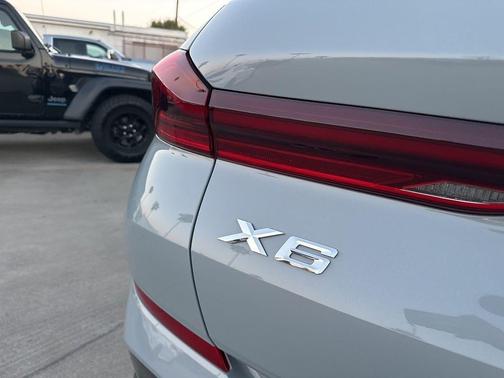 Brooklyn Grey Metallic 2025 BMW X6 xDrive40i