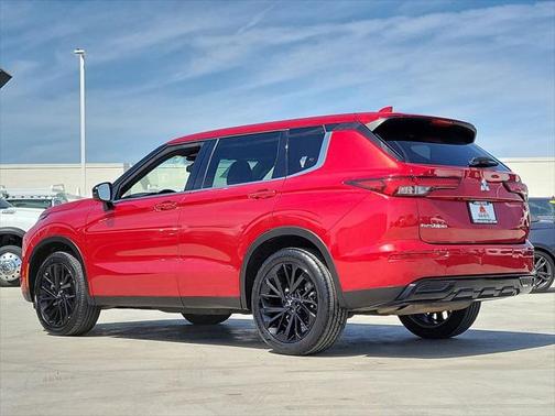 2023 Mitsubishi Outlander SE Black Edition S-AWC