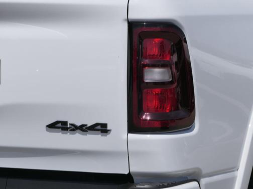Bright White Clearcoat 2026 RAM 1500 Laramie
