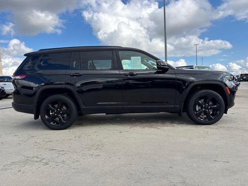 2024 Jeep Grand Cherokee L Altitude