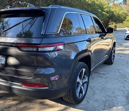 Baltic Gray Metallic Clearcoat 2023 Jeep Grand Cherokee 4xe Base