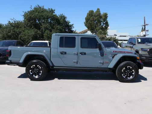 2025 Jeep Gladiator Rubicon