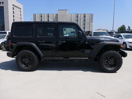 2025 Jeep Wrangler 4xe Willys