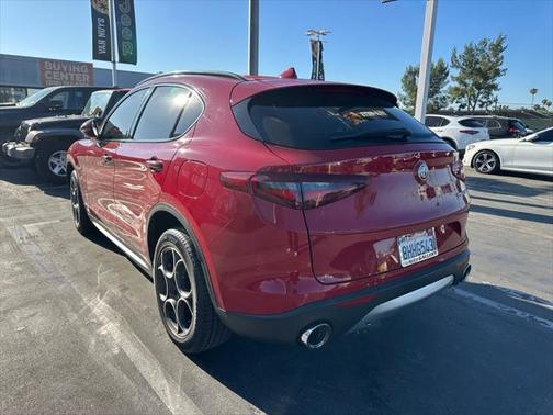 2019 Alfa Romeo Stelvio Sport