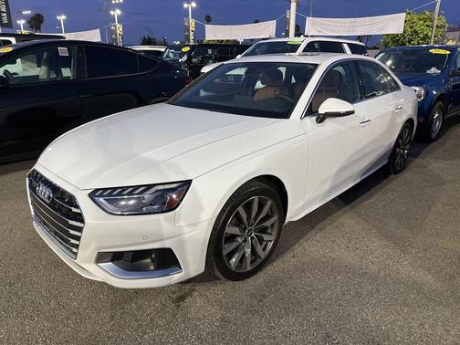 Glacier White Metallic 2023 Audi A4 40 Premium