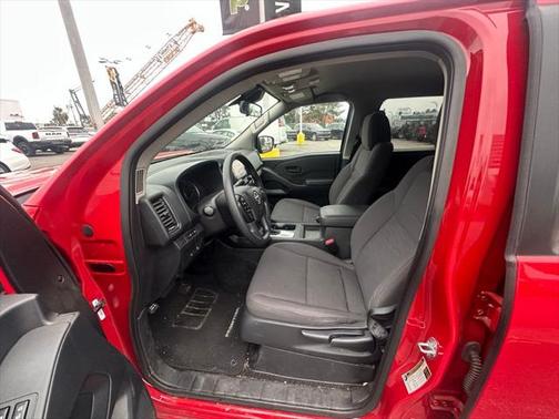 2024 Nissan Frontier S