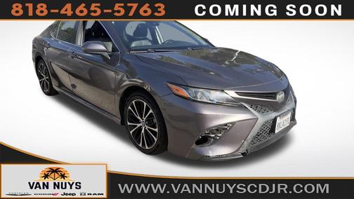 Predawn Gray Mica 2019 Toyota Camry SE
