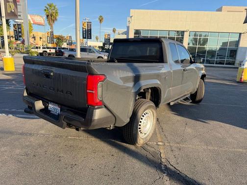 2025 Toyota Tacoma SR