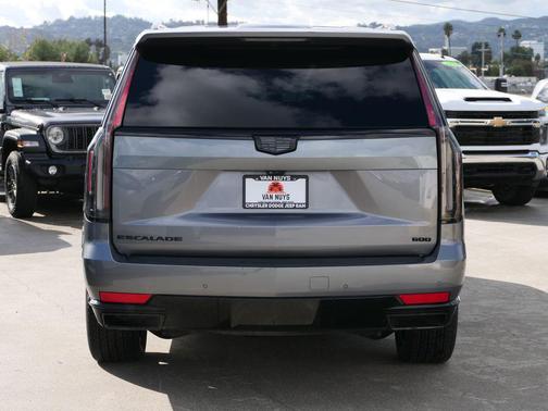 2021 Cadillac Escalade ESV Sport Platinum