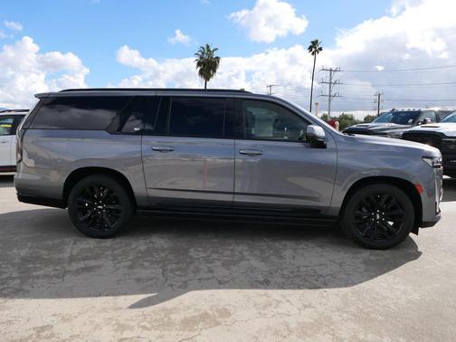 2021 Cadillac Escalade ESV Sport Platinum