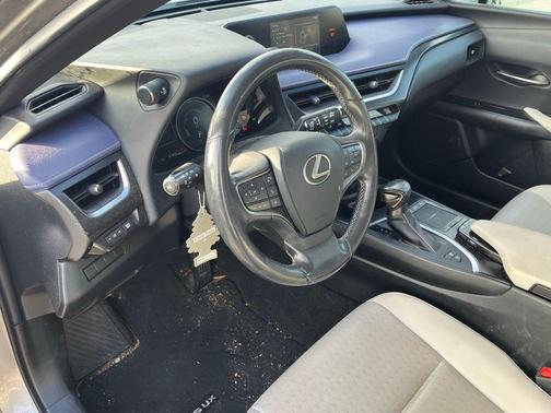 2021 Lexus UX 250h Base