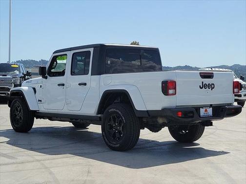 2021 Jeep Gladiator Willys 4x4