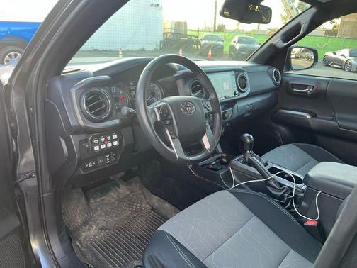 2021 Toyota Tacoma TRD Off Road