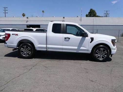 Oxford White 2023 Ford F-150 XL