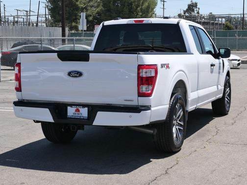Oxford White 2023 Ford F-150 XL