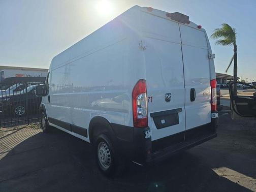 2024 RAM ProMaster 2500 Tradesman
