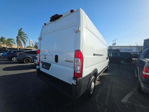 2024 RAM ProMaster 2500 Tradesman