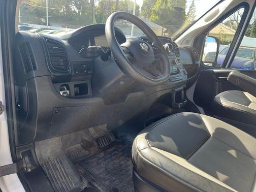 2024 RAM ProMaster 2500 Tradesman