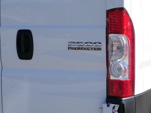 2024 RAM ProMaster 2500 Tradesman
