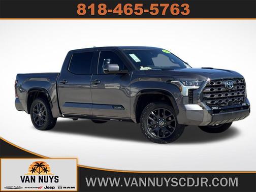 2023 Toyota Tundra Hybrid Platinum