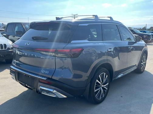 2022 INFINITI QX60 SENSORY
