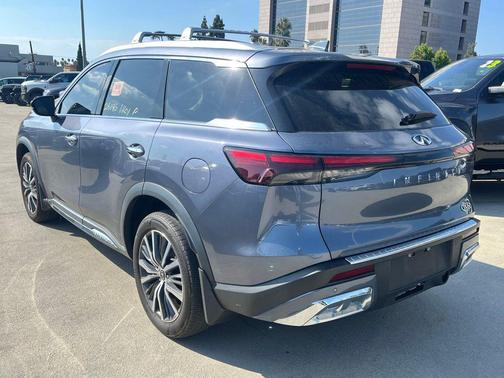 2022 INFINITI QX60 SENSORY