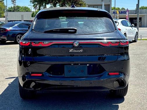 Alfa Black 2025 Alfa Romeo Tonale EAWD