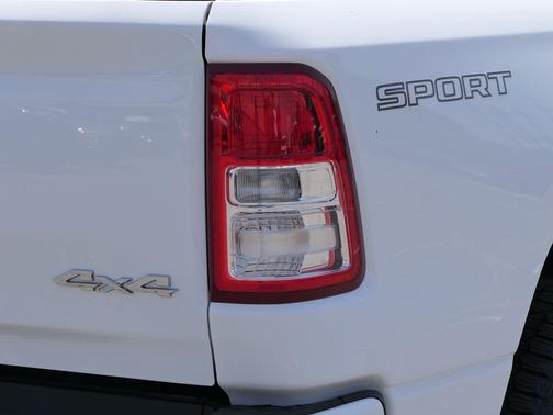 Bright White Clearcoat 2022 RAM 1500 Big Horn/Lone Star